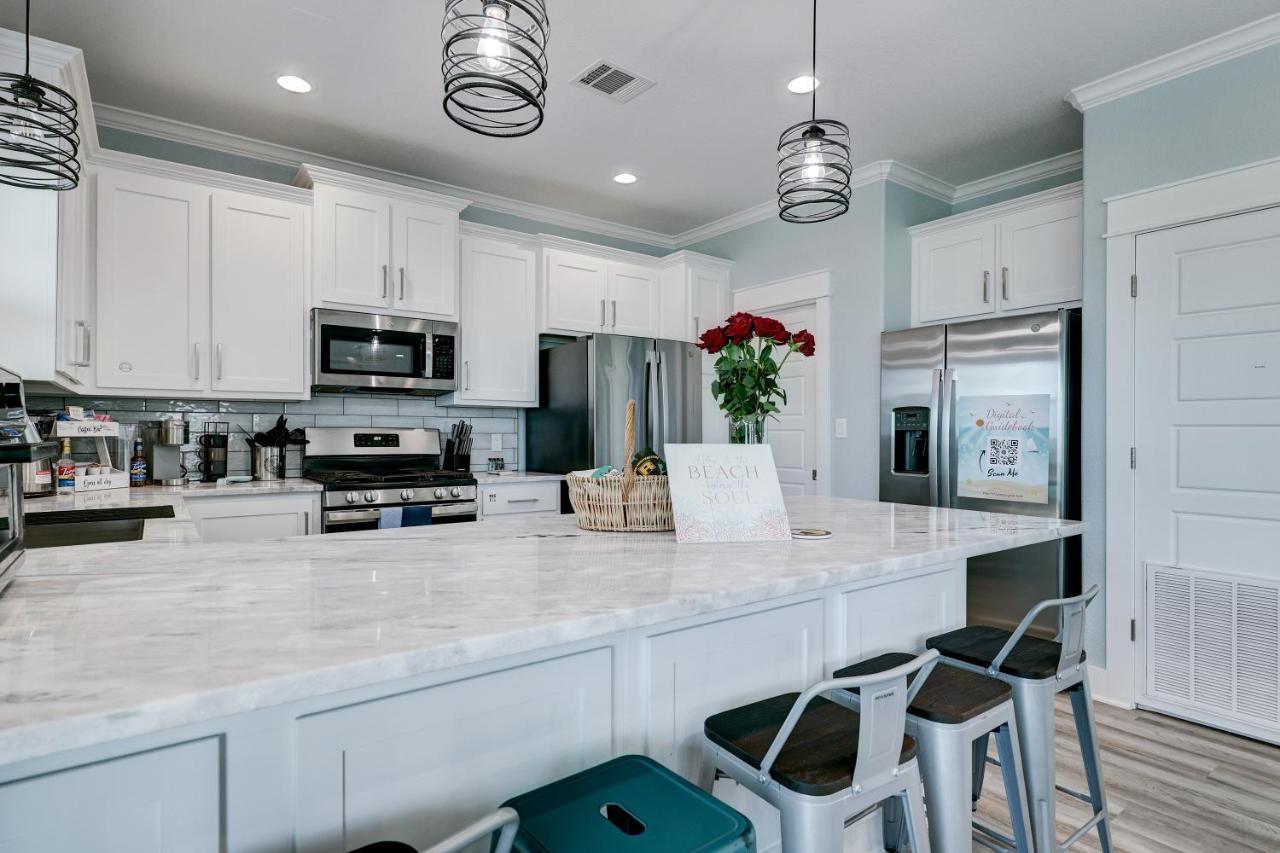 Beachfront - Hot Tub - Bbq - 14 Guests Bolivar Peninsula Εξωτερικό φωτογραφία
