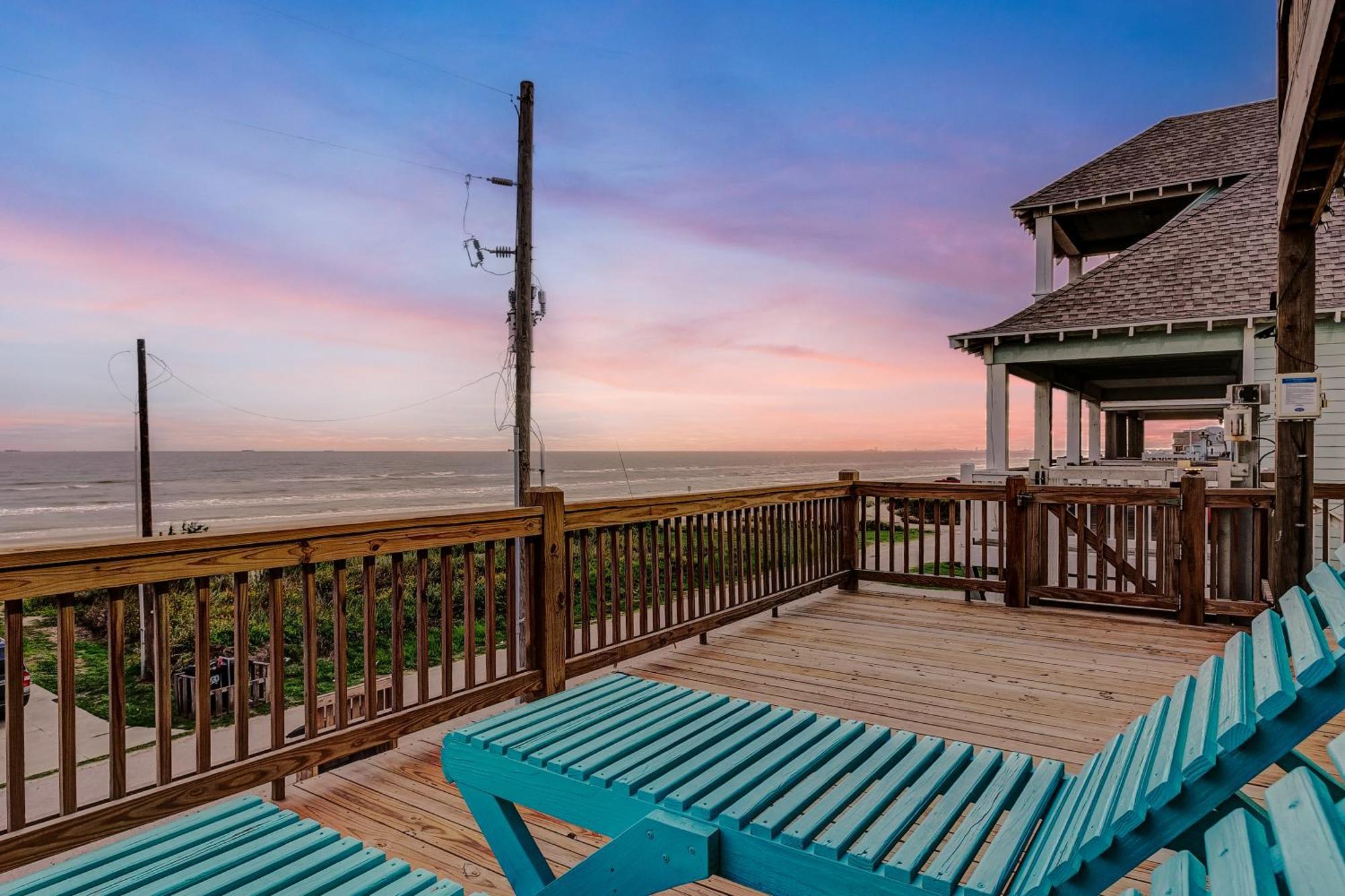 Beachfront - Hot Tub - Bbq - 14 Guests Bolivar Peninsula Εξωτερικό φωτογραφία