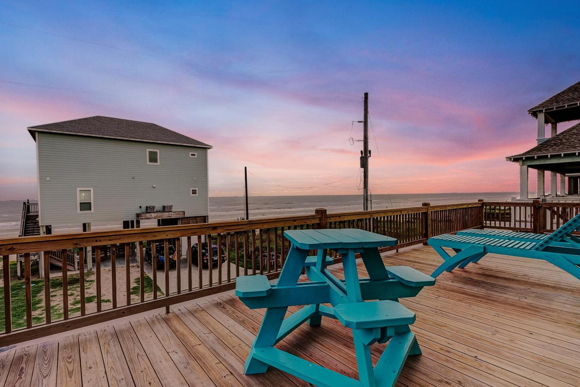 Beachfront - Hot Tub - Bbq - 14 Guests Bolivar Peninsula Εξωτερικό φωτογραφία