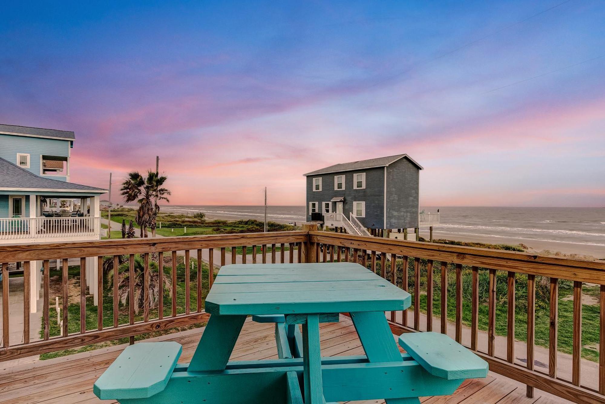 Beachfront - Hot Tub - Bbq - 14 Guests Bolivar Peninsula Εξωτερικό φωτογραφία